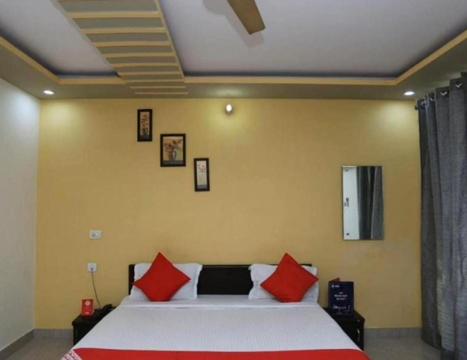 Hotel S K Palace Lucknow , Best Hotel In Lucknow , Hotel In Transport Nagar Lucknow ,Budget Hotels In Lakhnau Kültér fotó